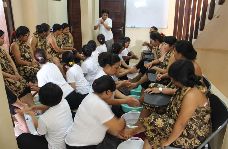 REEVA Spa School-Foot bath